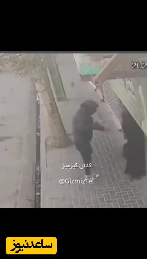 لحظه حمله وحشیانه و استرس زا به یک زن در وسط خیابان پرتردد